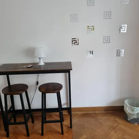 Dock Bay Hostel Трієст