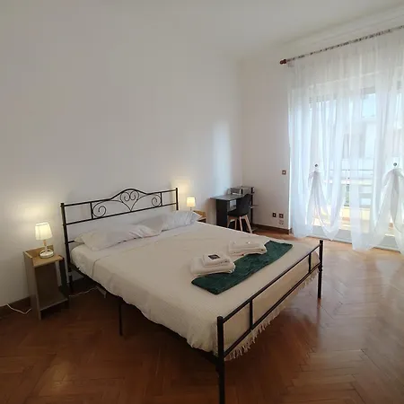 Dock Bay Hostel Апартаменти